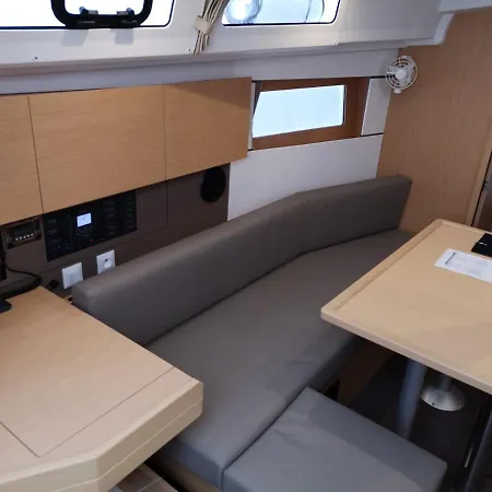 Tekne Beneteau Oceanis 35.1- Maya Bay 2 *