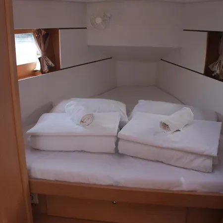 Beneteau Oceanis 35.1- Maya Bay 2 Tekne *